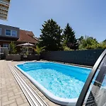 Haus Nele 公寓 拉特考